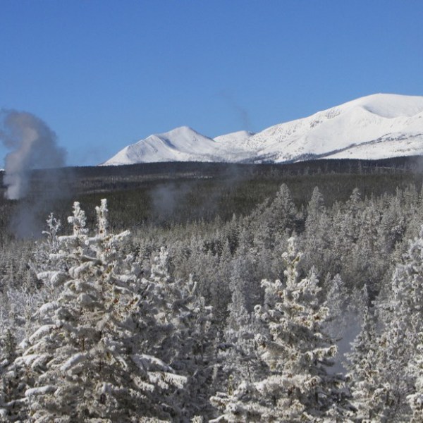 a snow covered mountain